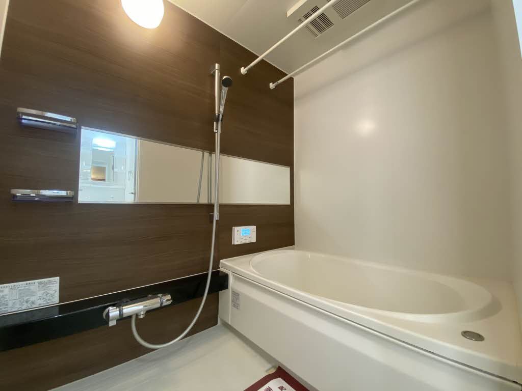 バス・シャワールーム　浴室