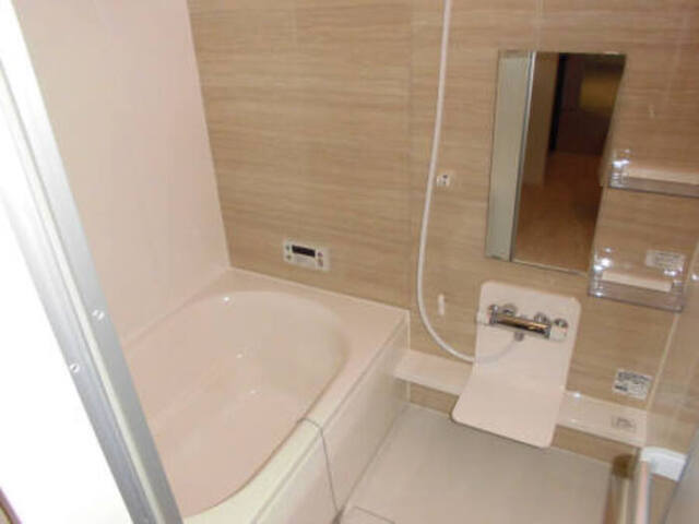 バス・シャワールーム　浴室