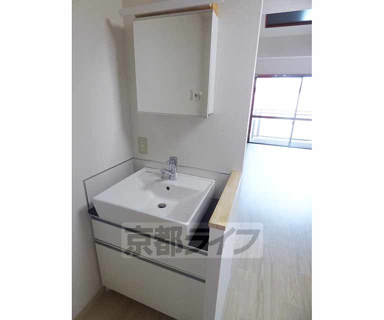 洗面設備　清潔感があります