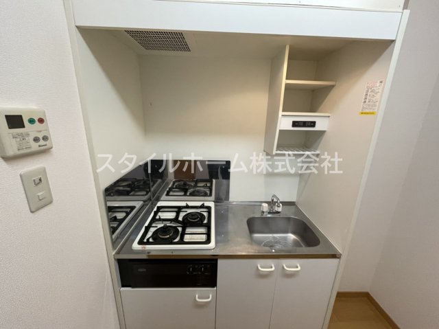 キッチン　別部屋写真です。