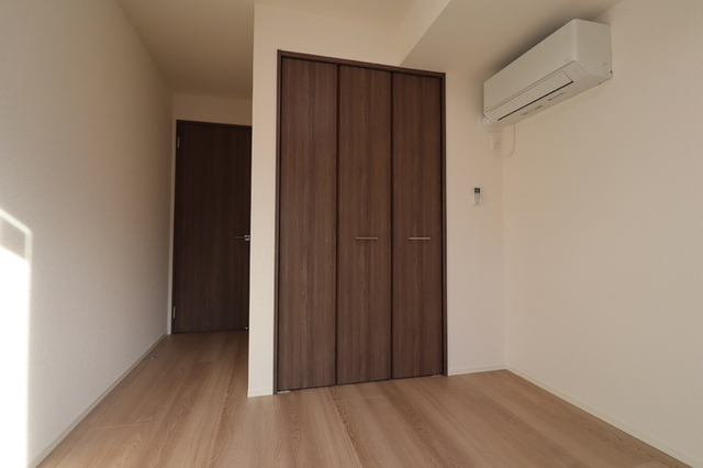 その他部屋・スペース　洋室５．８帖？