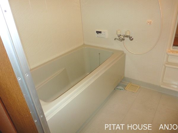 バス・シャワールーム　参考写真４０１