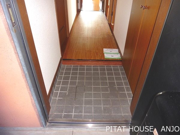 玄関　参考写真４０１