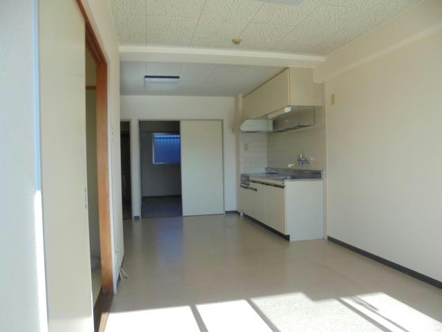 居室・リビング　リビング