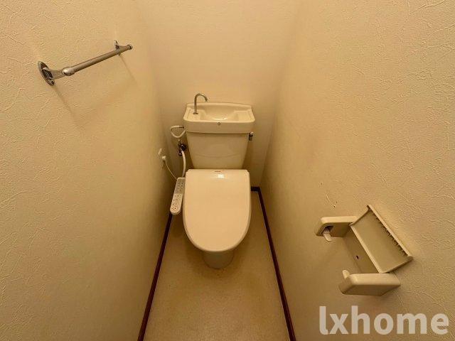 トイレ　ゆったりとした空間のトイレです