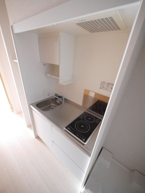 キッチン　★嬉しい二口IHシステムキッチンです★