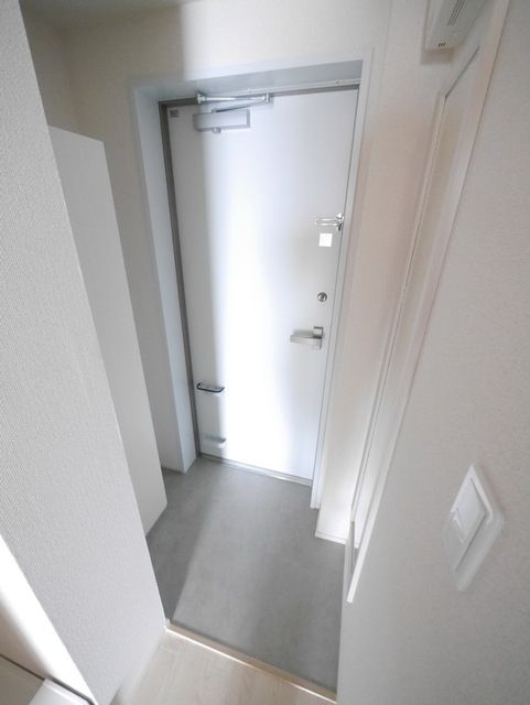 玄関　★お問い合わせは、地域密着のタウンハウジングまで★