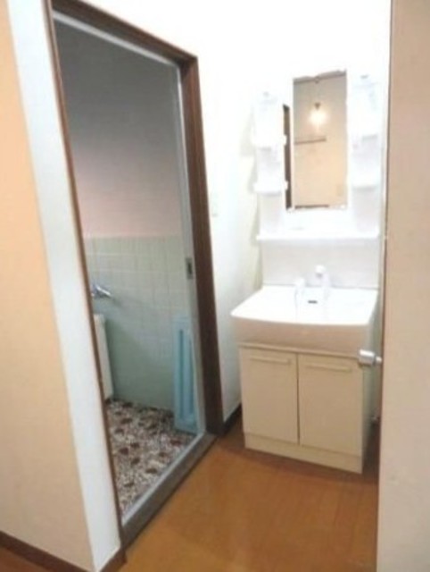 洗面設備　他部屋参考。