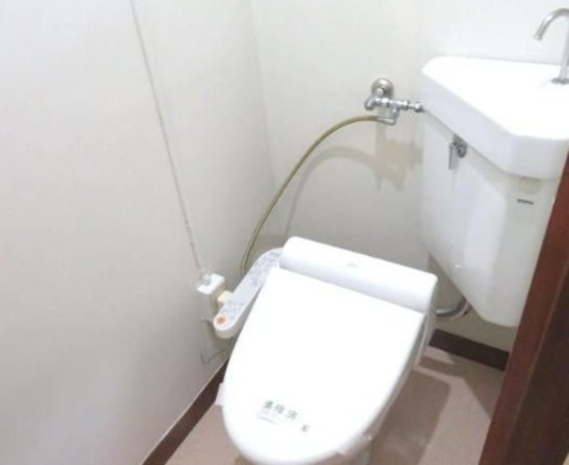 トイレ　他部屋参考。