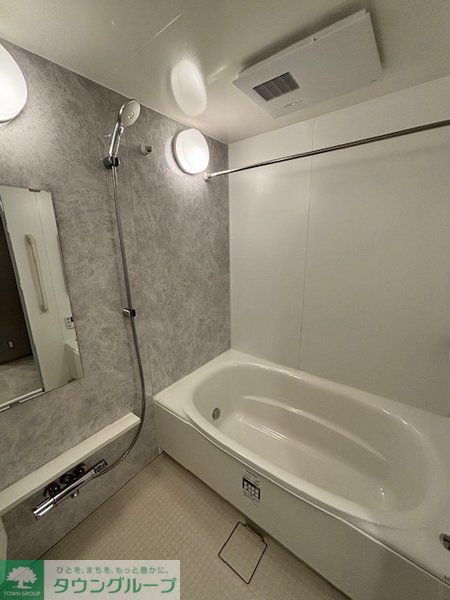 バス・シャワールーム　バス