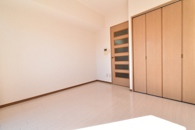 その他部屋・スペース　★白を基調とした、モダンな洋室★