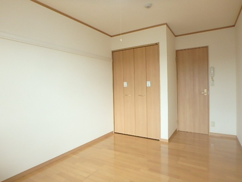 居室・リビング　図面と現状に相違がある場合には現状を優先