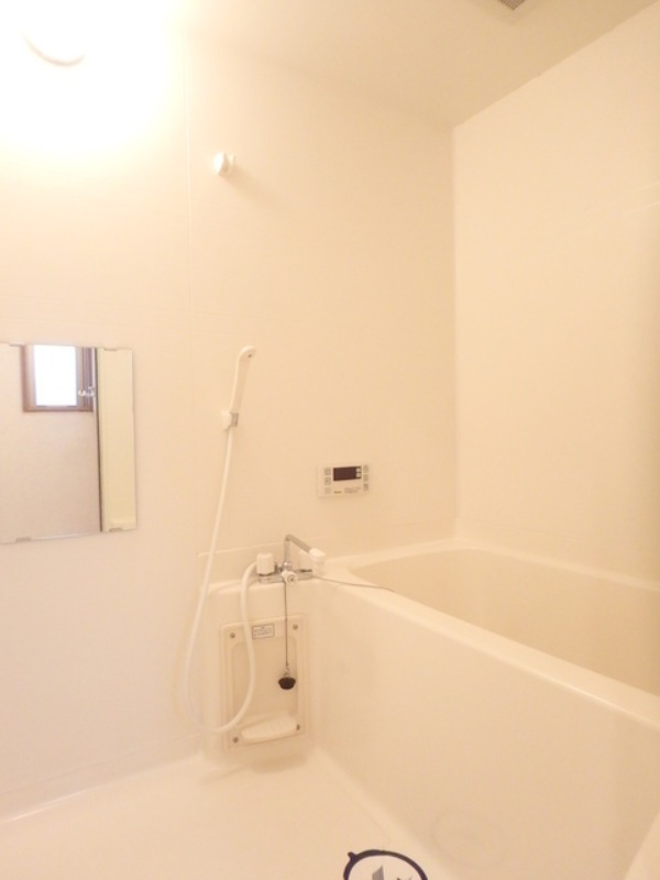 バス・シャワールーム　図面と現状に相違がある場合には現状を優先