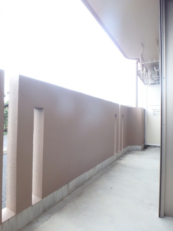 バルコニー　図面と現状に相違がある場合には現状を優先