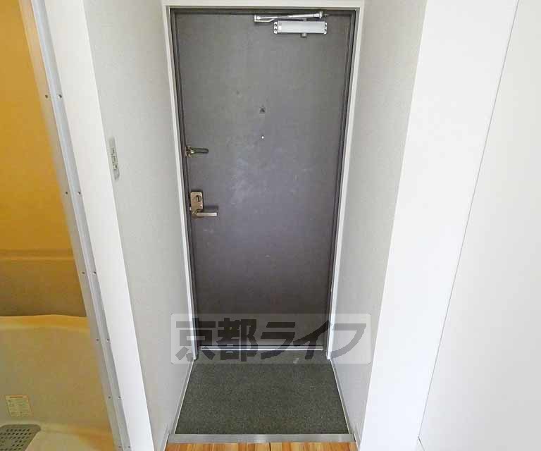 玄関　玄関です。