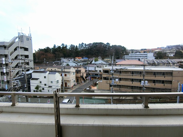 眺望　バルコニーからの眺望です♪周りに視界を遮る建物がないので景色