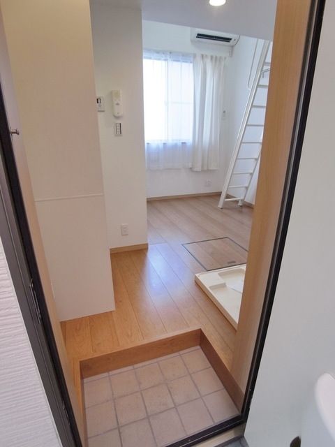 玄関　♪ただいまぁ～♪