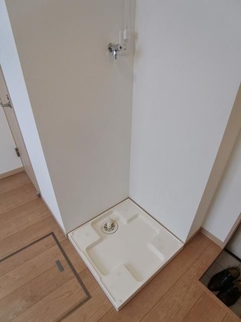 その他　♪あると何だか安心な洗濯機バン付き♪