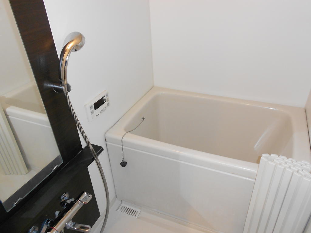 バス・シャワールーム　同タイプ同モデルを使用