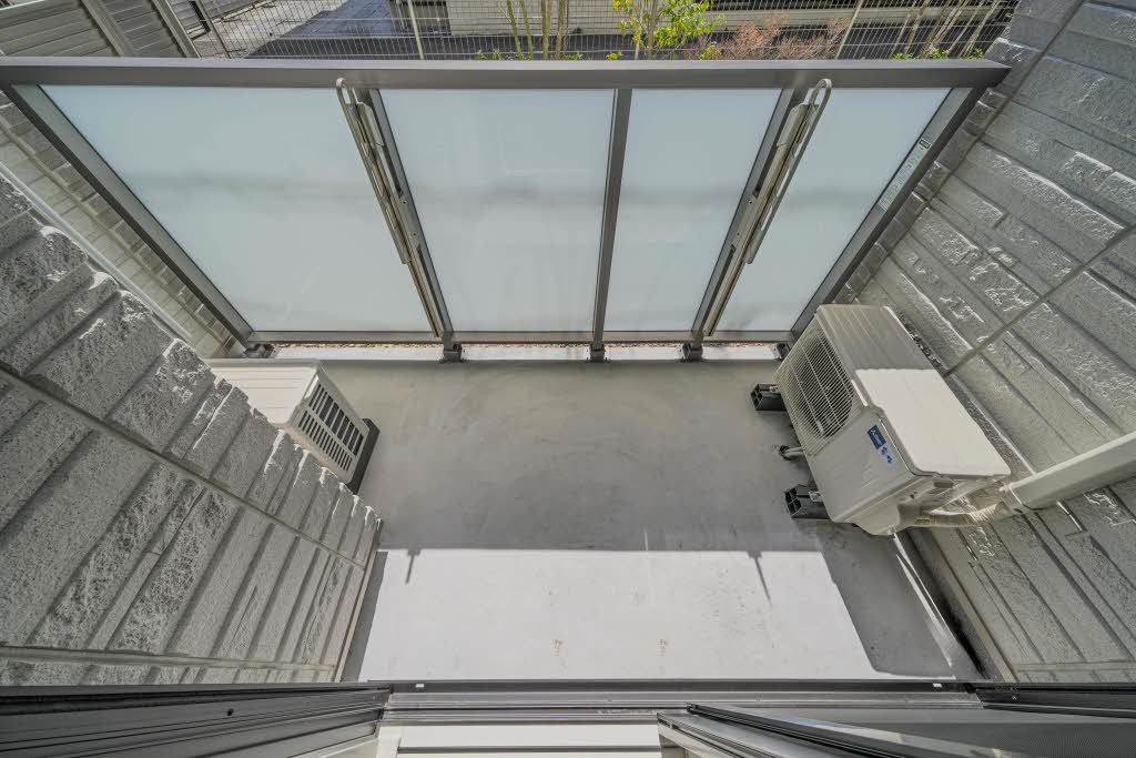 バルコニー　バルコニー