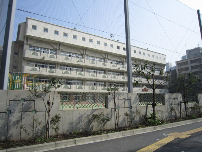 小学校　窪町小学校（小学校）まで430m