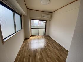 広島電鉄宇品線/海岸通駅 歩3分