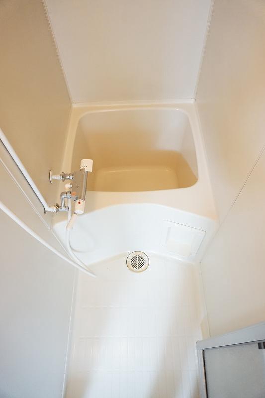 バス・シャワールーム　浴室