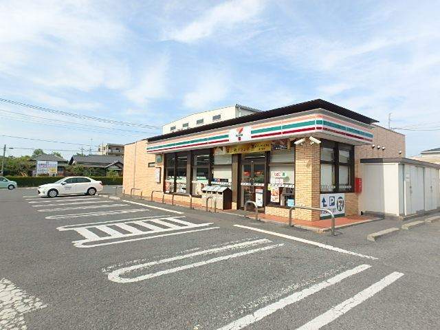 コンビニ　セブンイレブン（コンビニ）まで180m