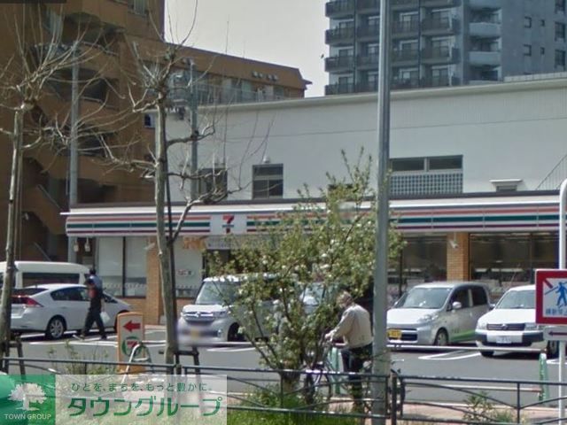 コンビニ　セブンイレブン横浜生麦４丁目店（コンビニ）まで540m
