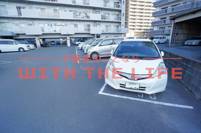 駐車場　カースペースがあります
