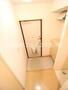 玄関　写真は別室