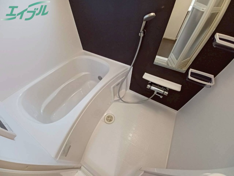 バス・シャワールーム　同型参考写真