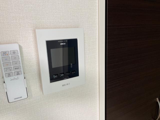 セキュリティ　カメラ付インターホン（イメージ）