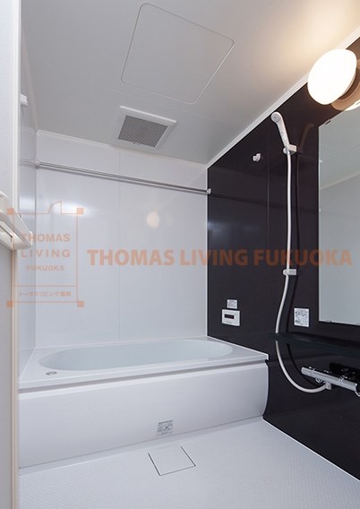 バス・シャワールーム　広くて気持ちが良いお風呂です。