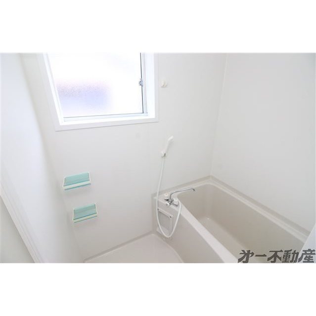 バス・シャワールーム　バスルーム