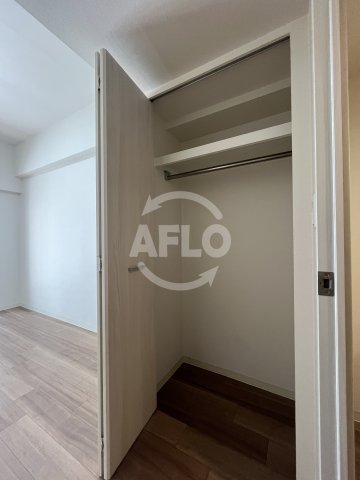 収納　ディームス江坂　クローゼット