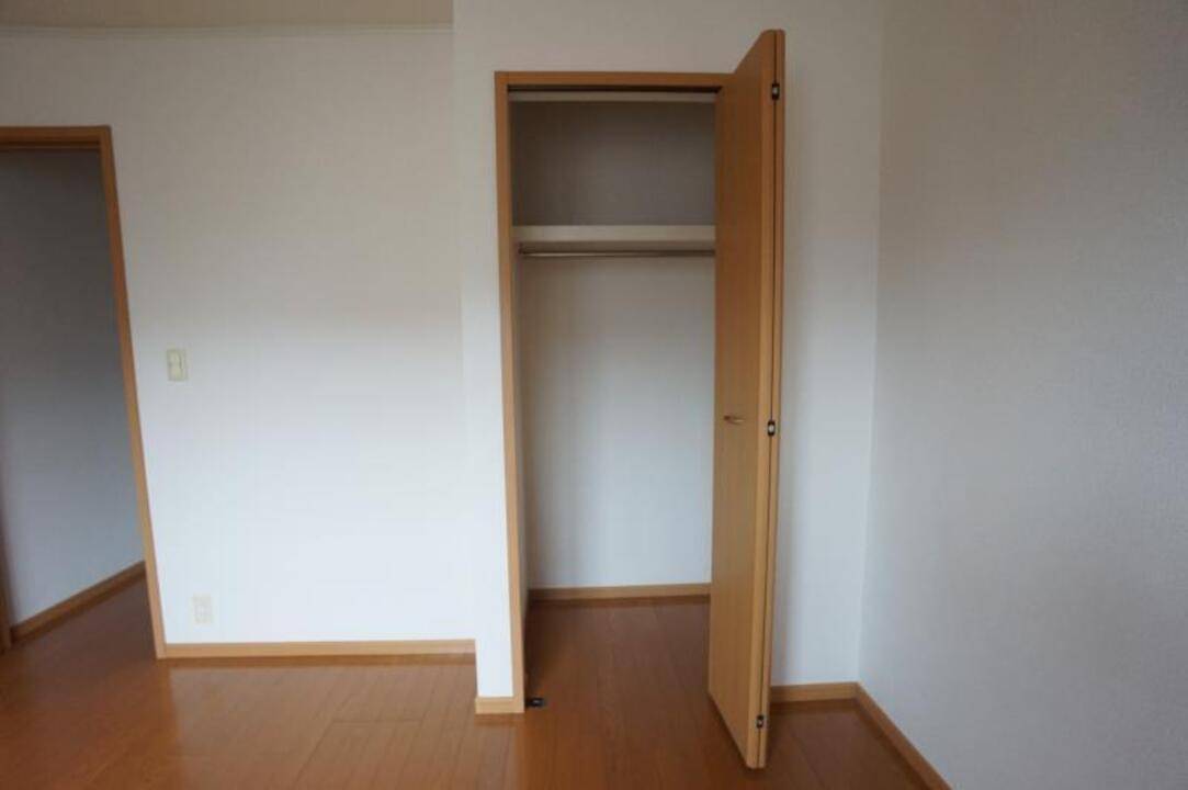 収納　クローゼット