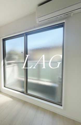 居室・リビング　洋室のお部屋です。（同仕様です。）