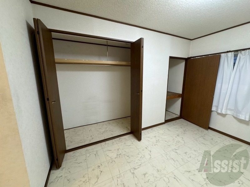 収納　こちらは収納です。物をしまう事ができますね！