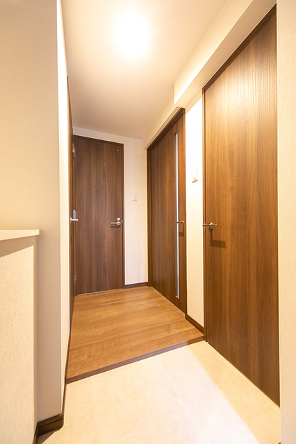 玄関　※写真は同タイプ住戸です。