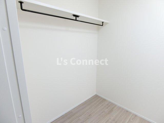 収納　オープンクローゼット付き。