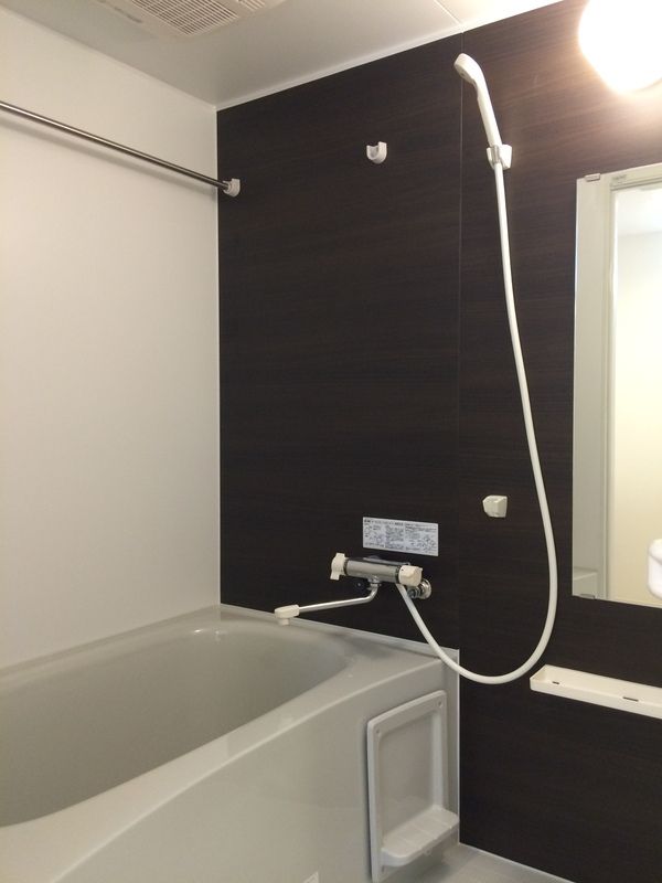 バス・シャワールーム