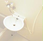 洗面設備　備品や設備仕様は号室等により異なります現地をご確認下さい。