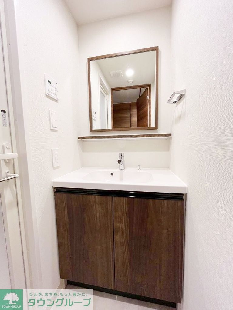 洗面設備　洗面化粧台