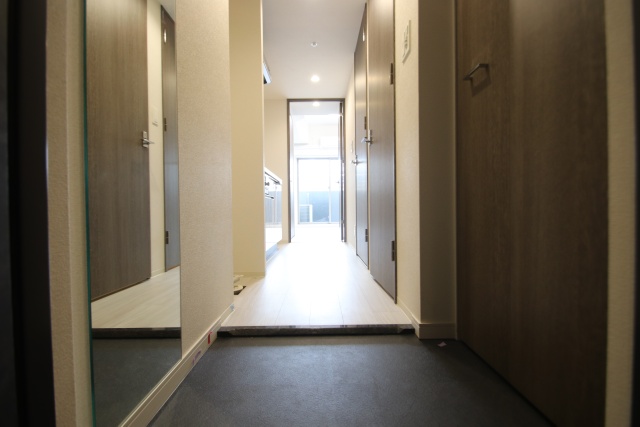 玄関　※別室の参考写真の為、現況優先です。