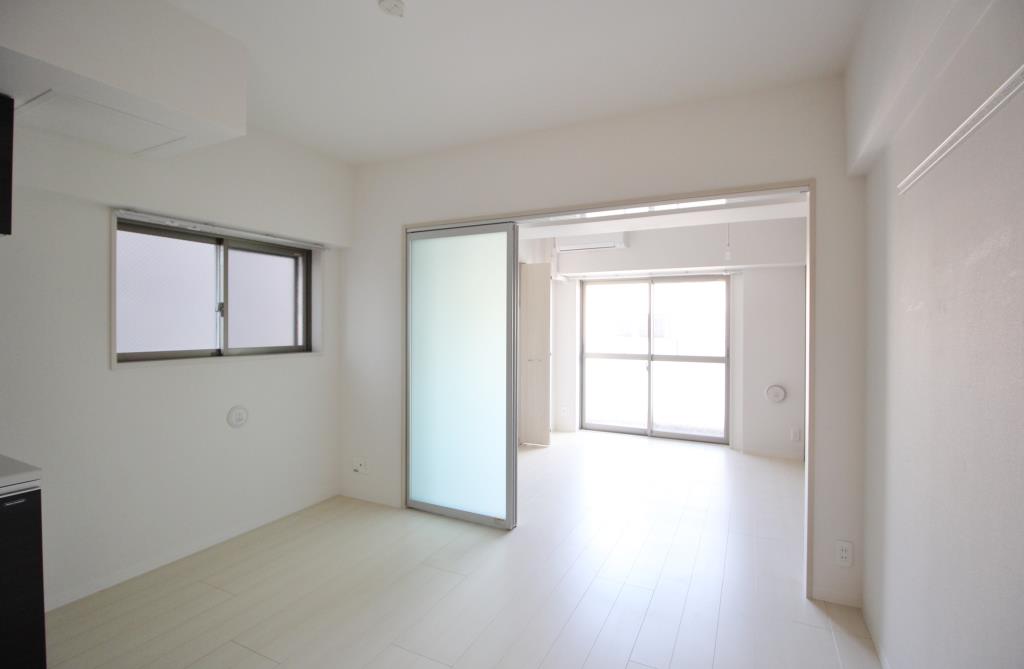 居室・リビング　CLAIR