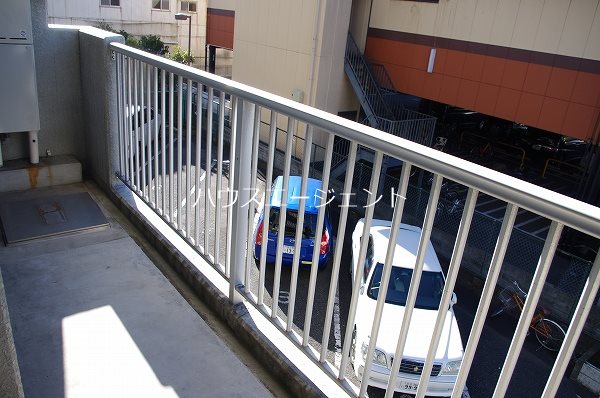 バルコニー　バルコニーは２面あります。※参考画像