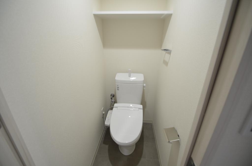 トイレ　シャワー付トイレ