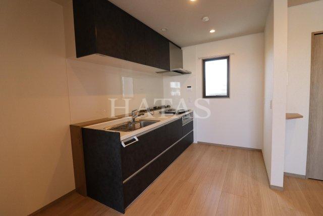 キッチン　同物件別部屋です。