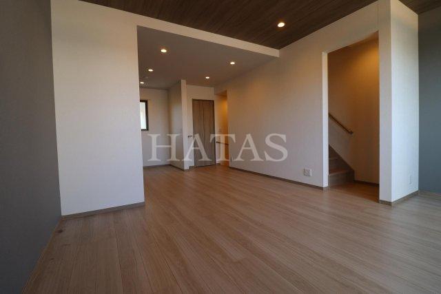 居室・リビング　同物件別部屋です。